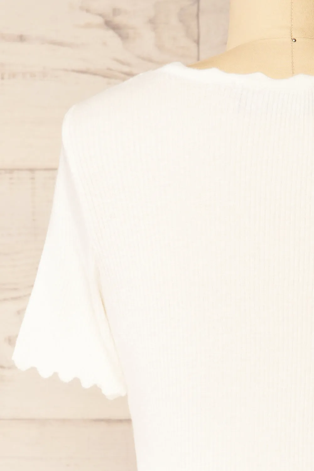 Brussels White | Cropped Ribbed Top