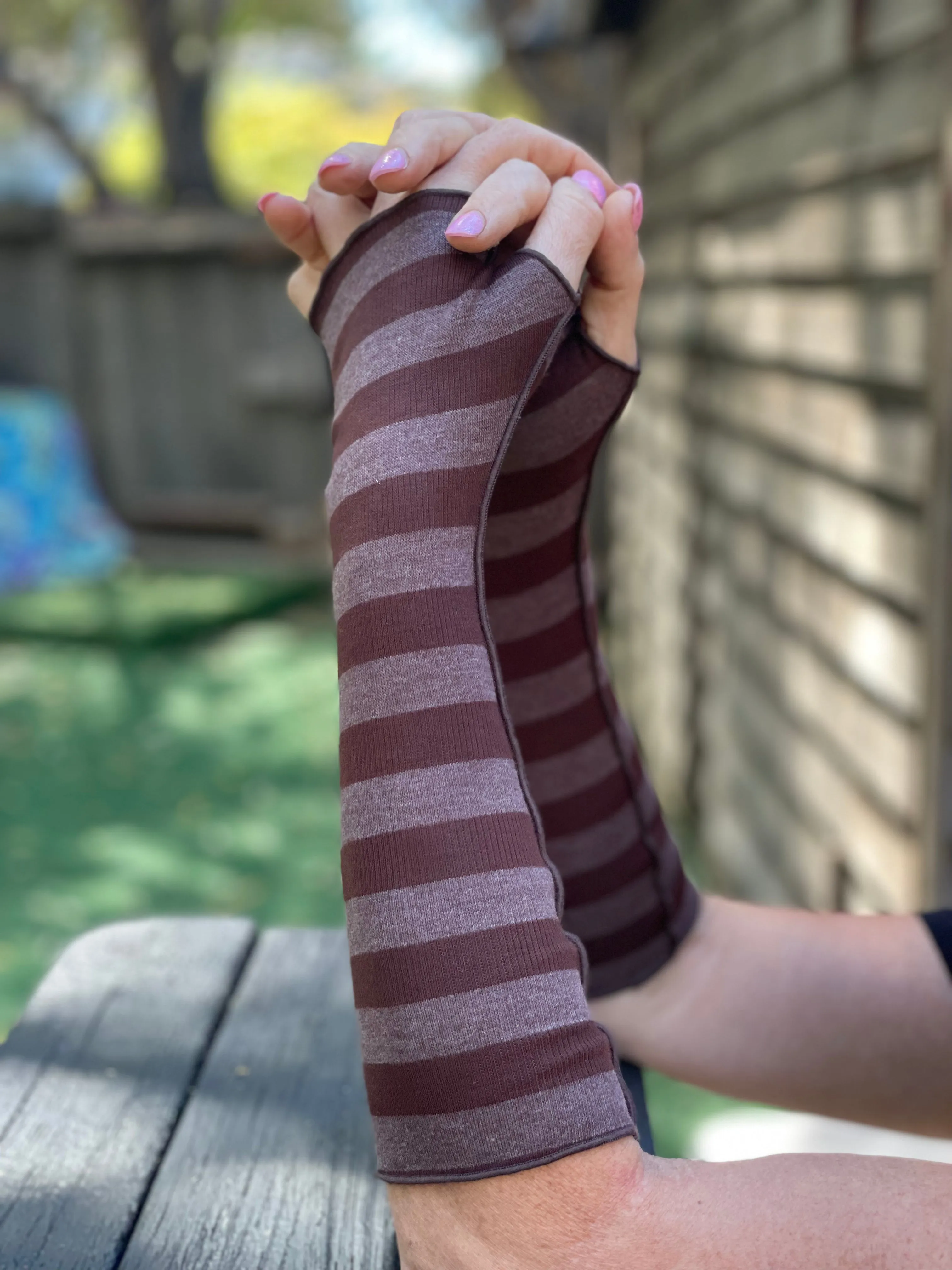 Color Stripe Fingerless Gloves