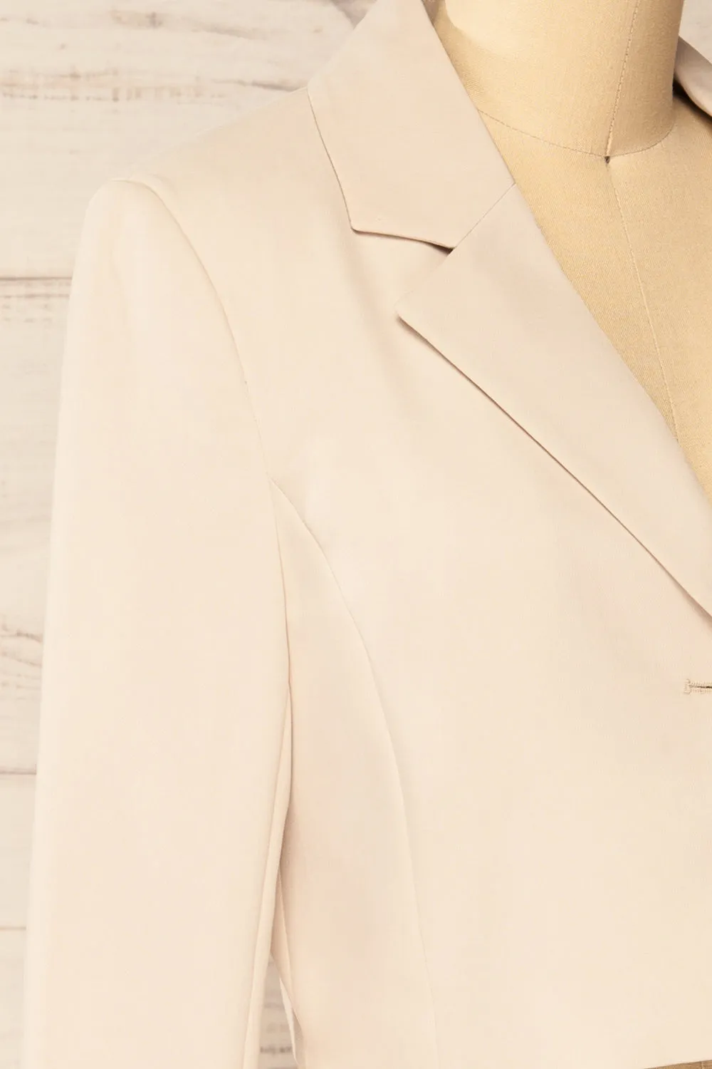 Gaborone Beige | Cropped Blazer