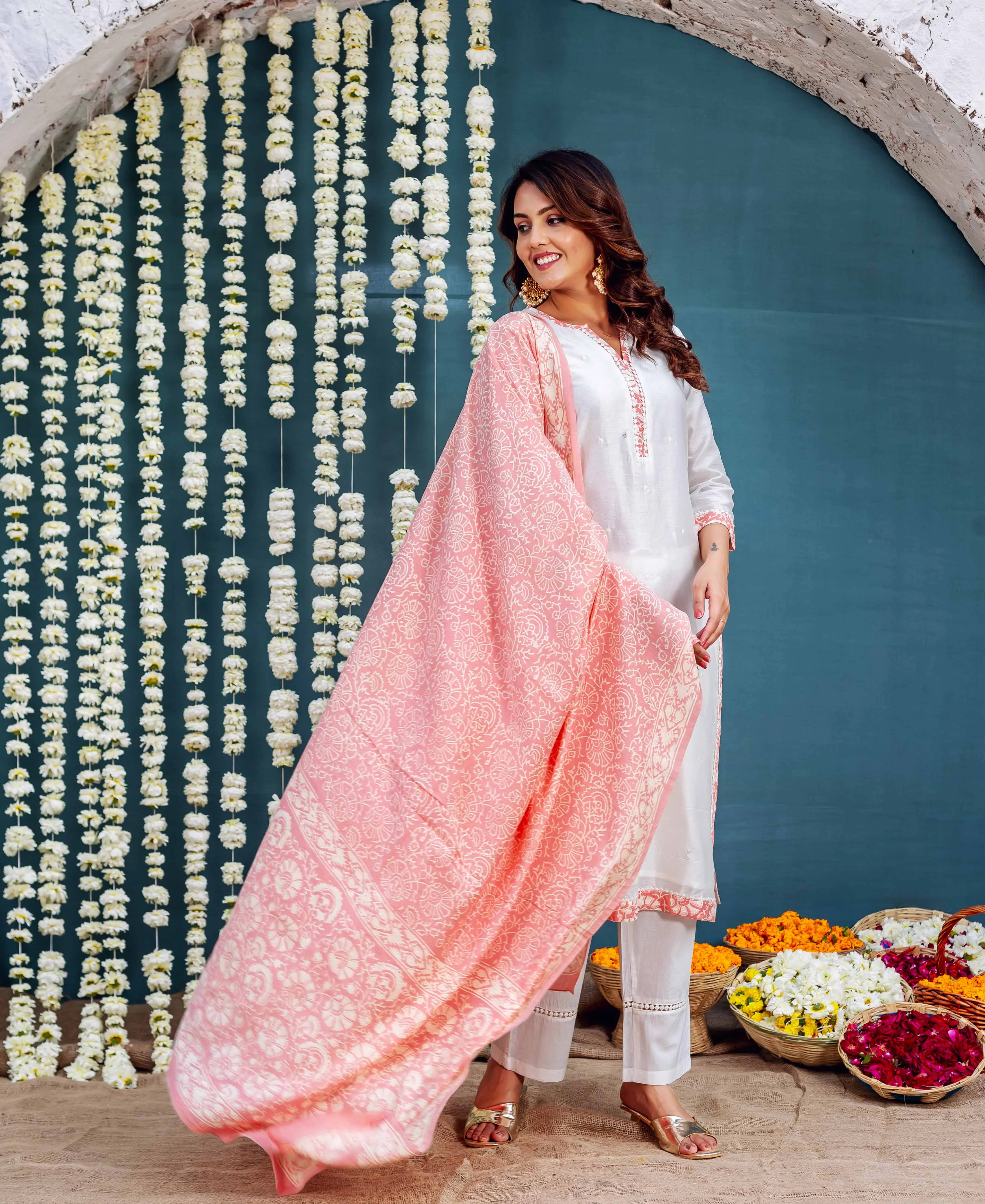 Graceful Blossom Chanderi Kurta