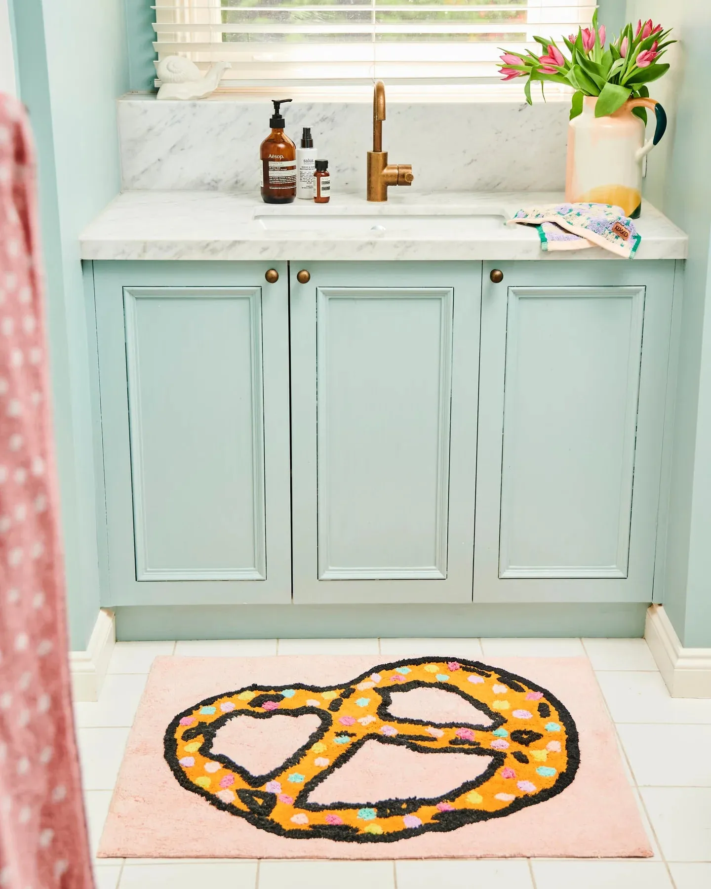 Kip & Co Pretzel Bath Mat