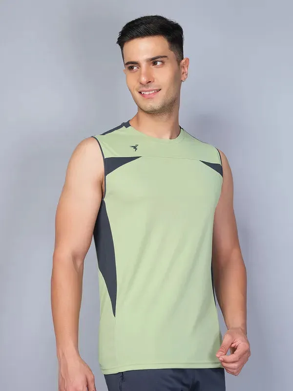 Men Colorblock Slim Fit Crew Neck Innerwear Vest with TECHNO COOL