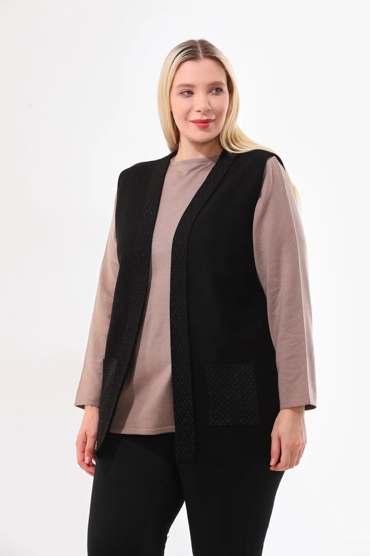 N&A Moms Knitted Vest Black