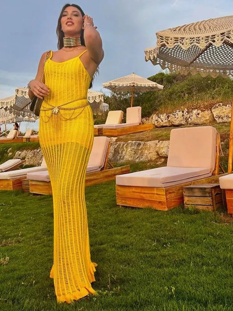 Yellow V-Neck Sleeveless Backless Beach Maxi Dress