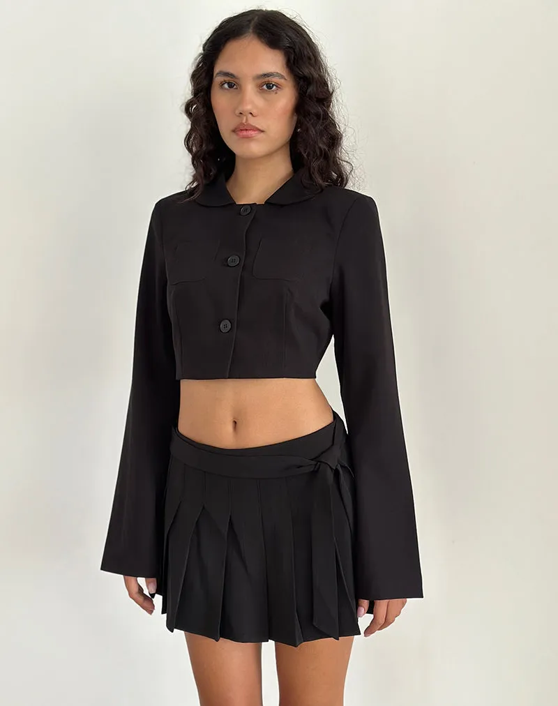 Zaviya Cropped Jacket in Black